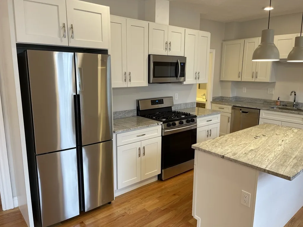 79 Newton St, Ward Two