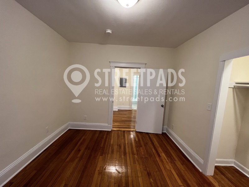 1315 Commonwealth Ave, Allston