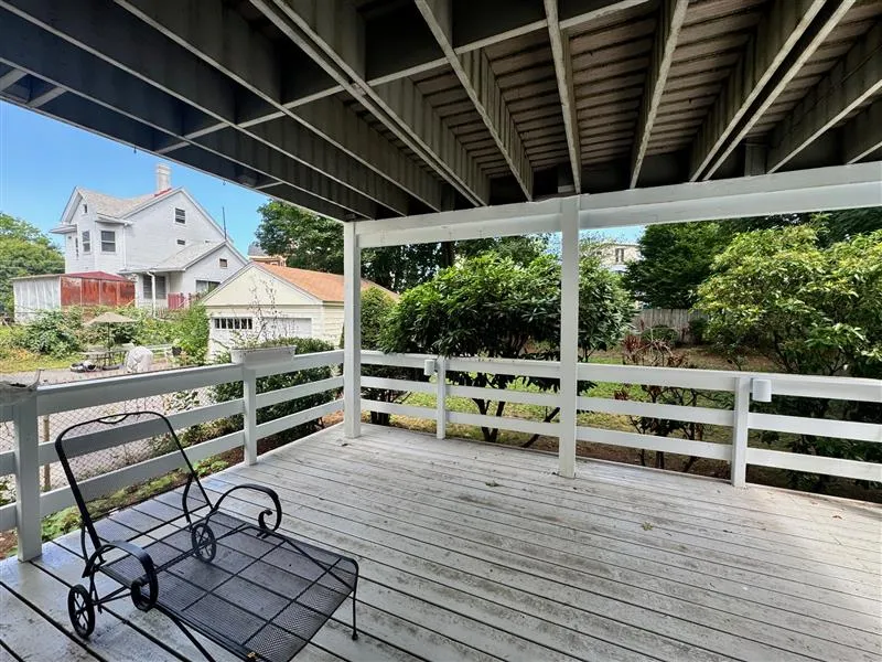 136 Sharon St, West Medford
