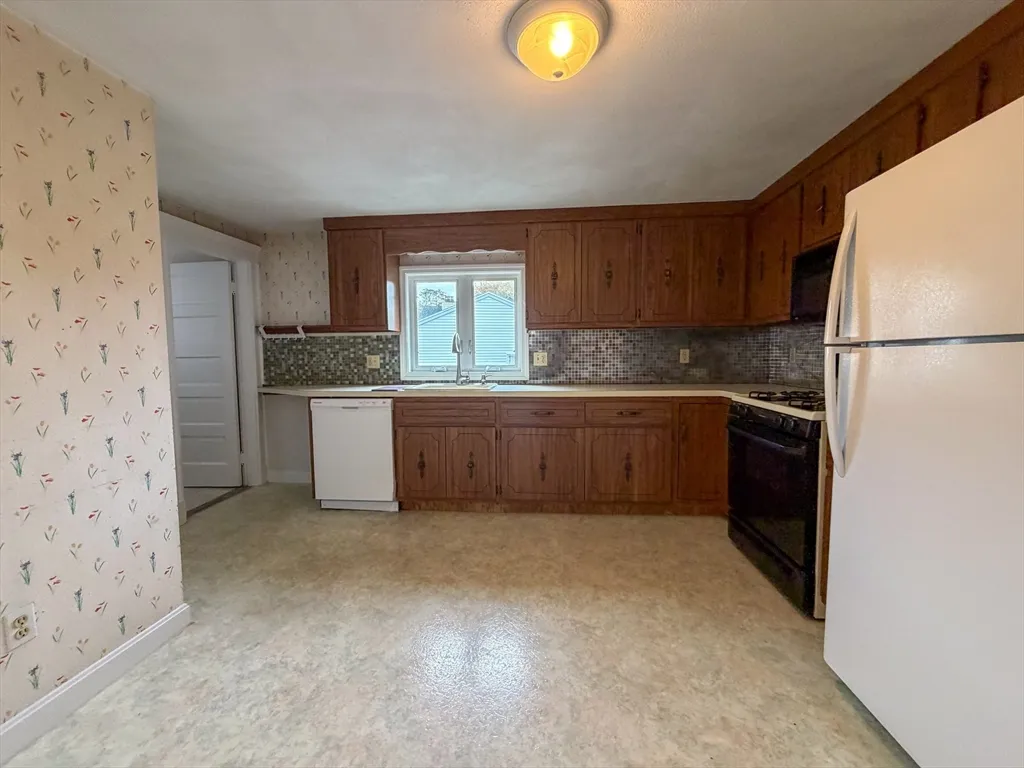 233 Forest St, Malden