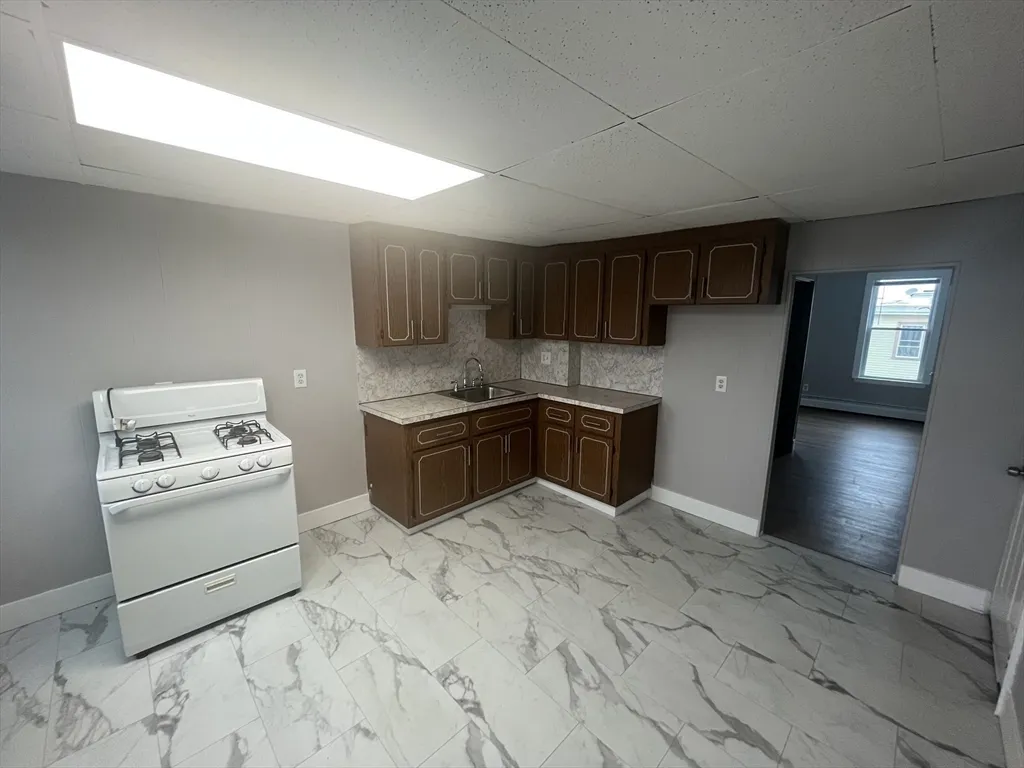 185 Marion St, East Boston