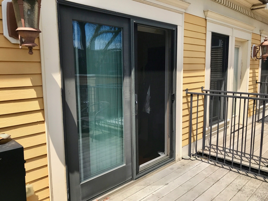 360-362 Dorchester St, South Boston