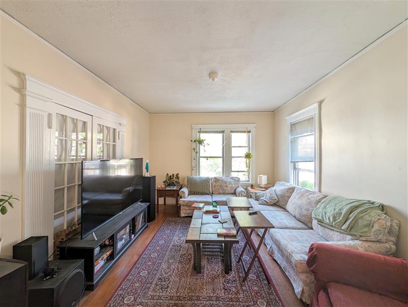 80 Pearson Rd, Tufts