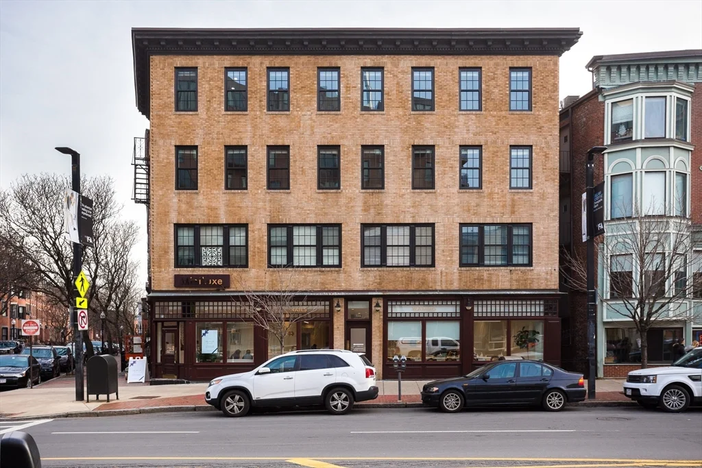 534 Tremont St, South End