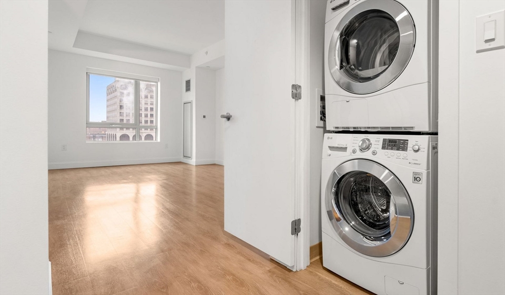 99 Kneeland St, Chinatown