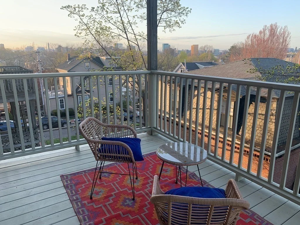 25 Fort Ave, Roxbury