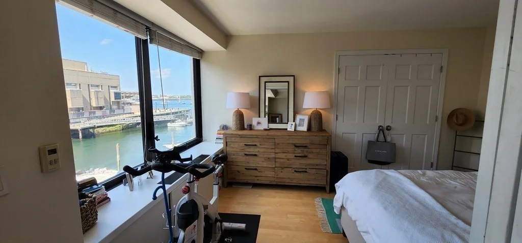 85 East India Row, Waterfront