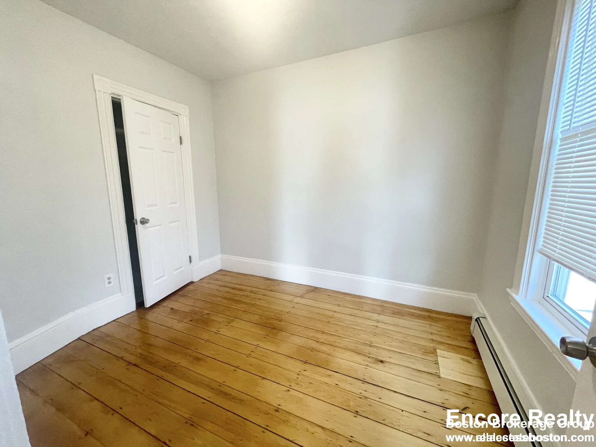 22 Howell St, Dorchester