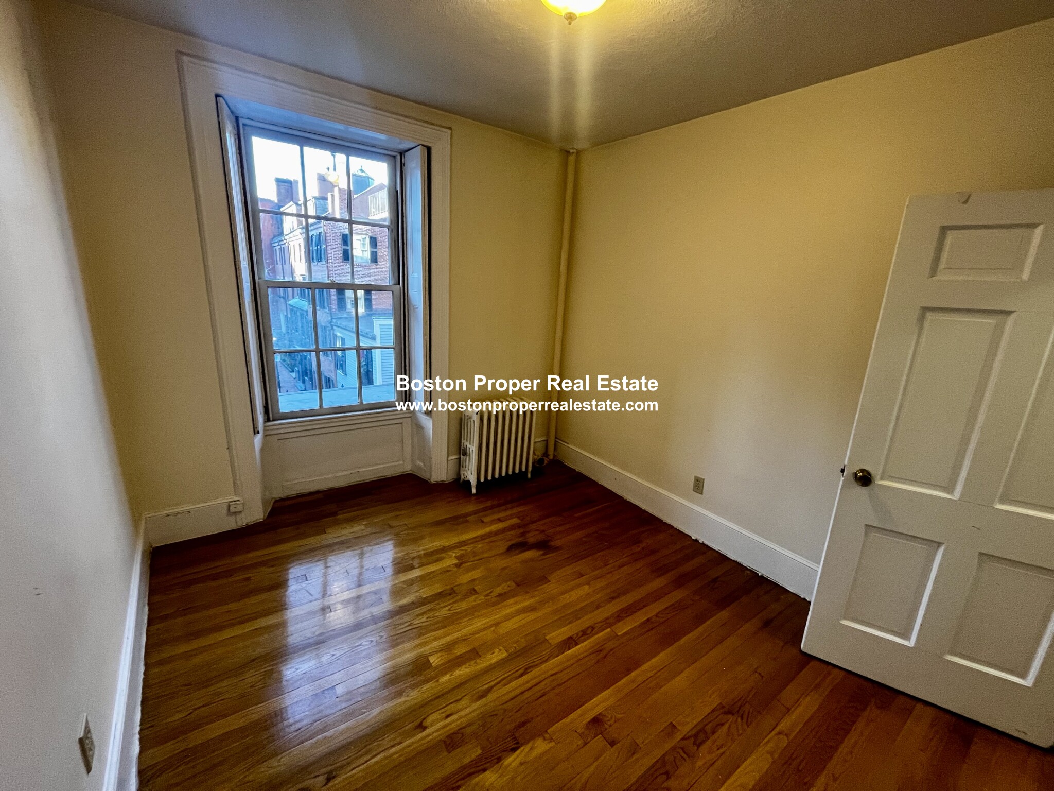 15 Joy St, Beacon Hill