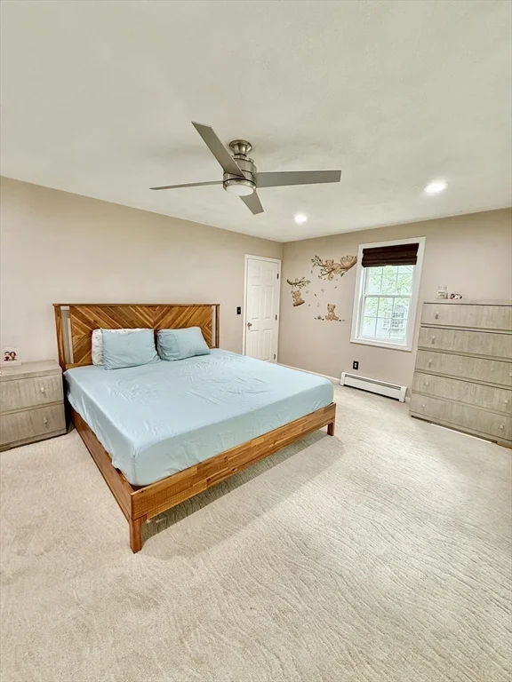 25 Homeward Ln, Natick