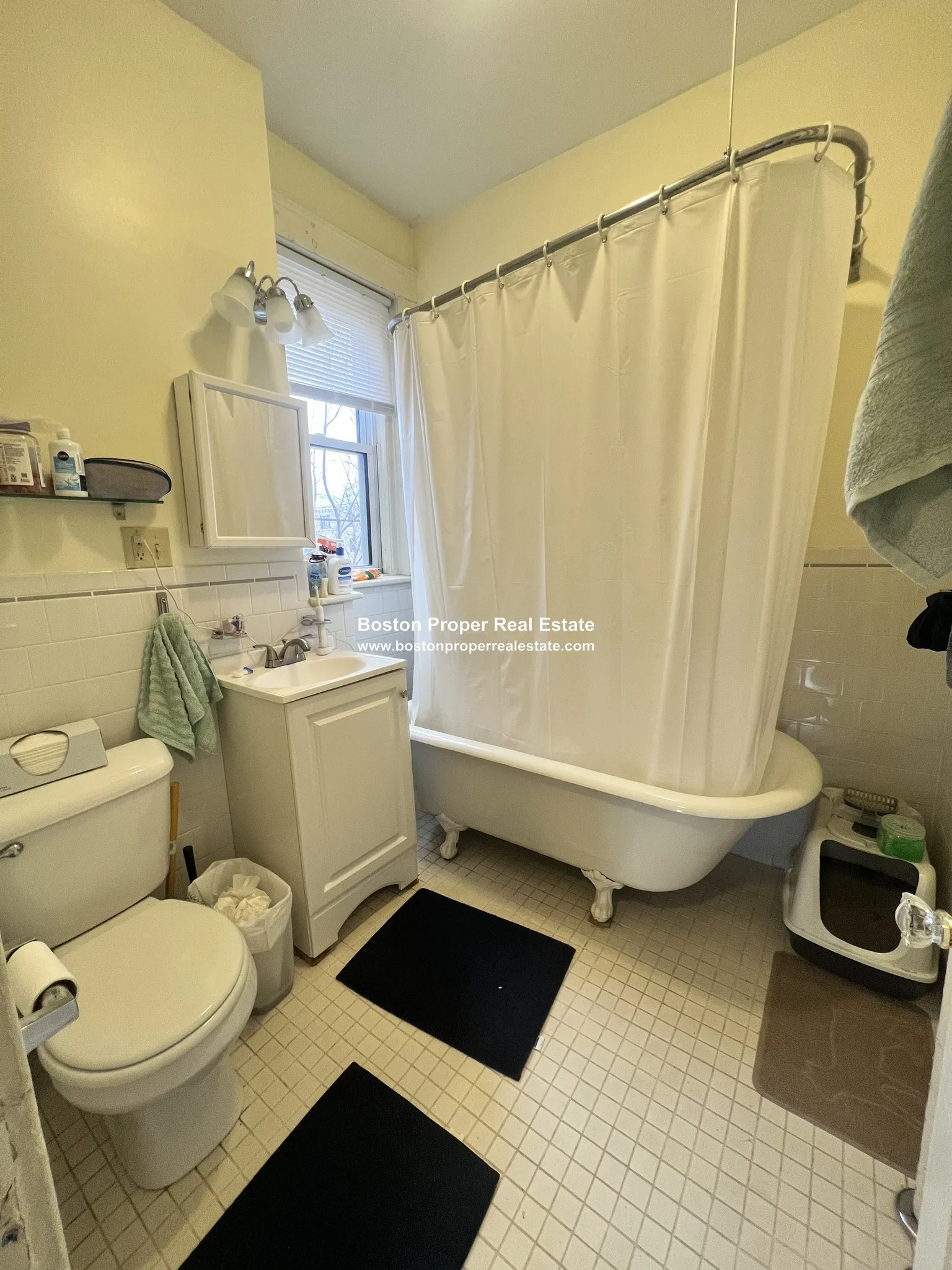 124 Peterborough St, Fenway