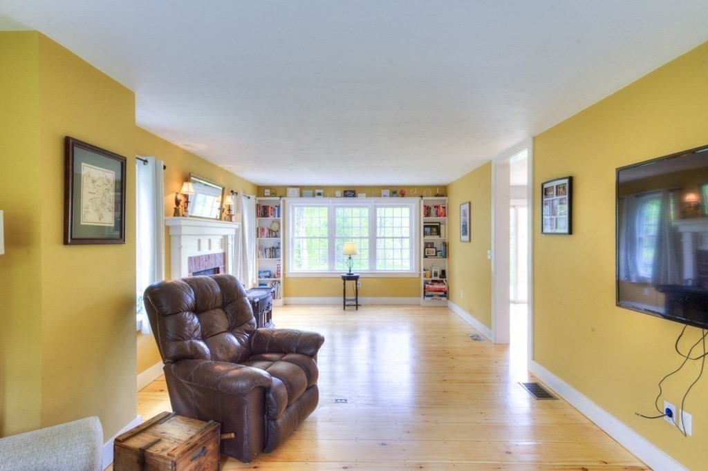 42 Greene Rd, Mount Wachusett