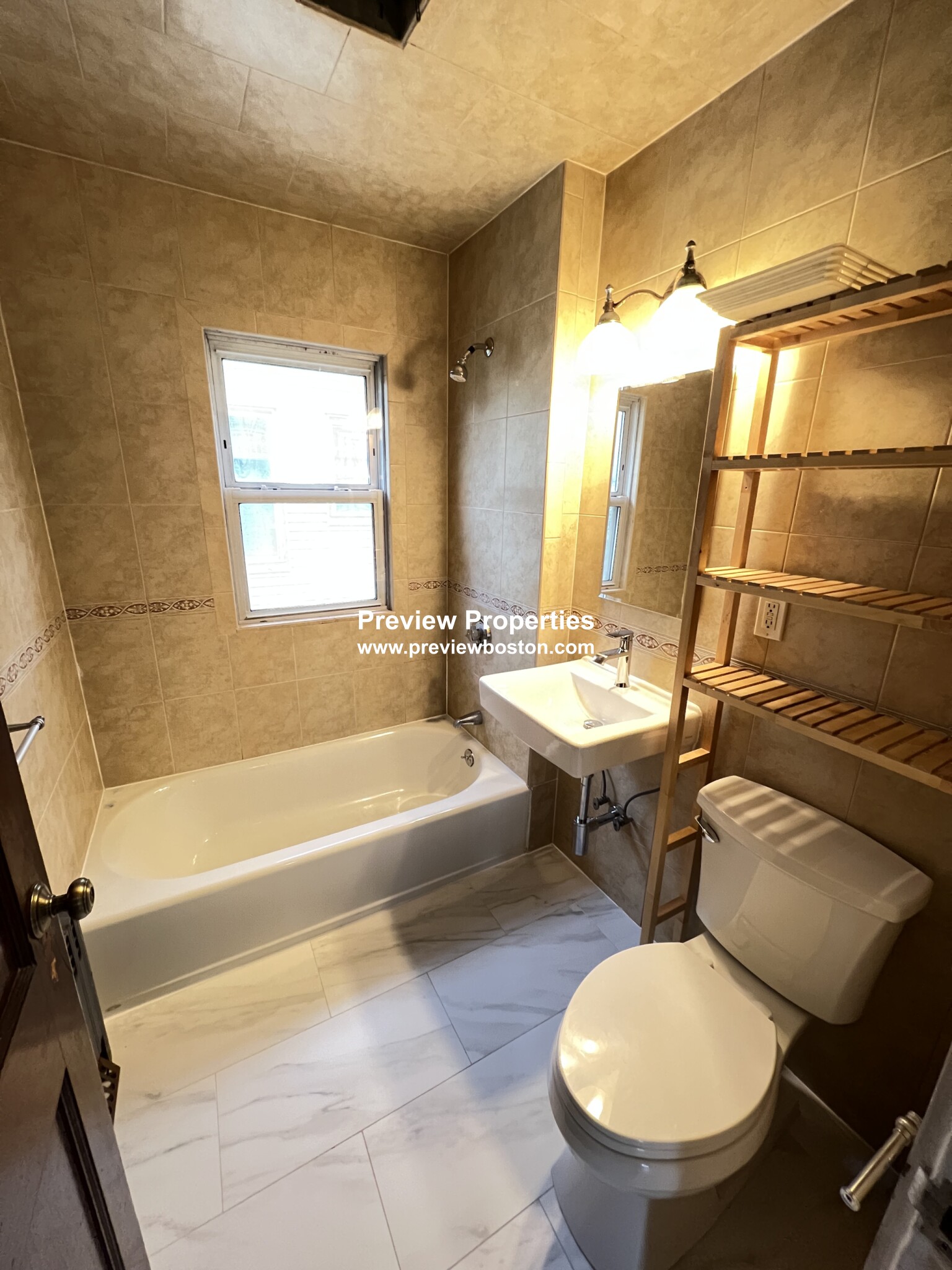 55 Etna St, Brighton