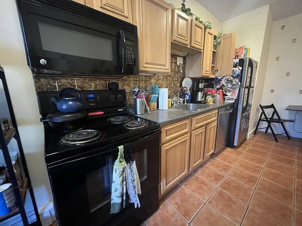 12 Ransom Rd, Brighton