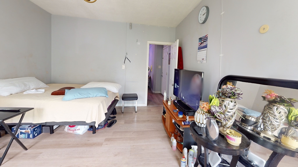 45 Morris St, East Boston