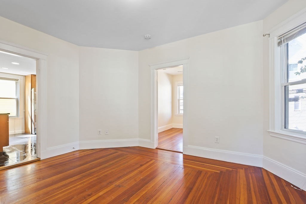 30 Tuttle St, Dorchester