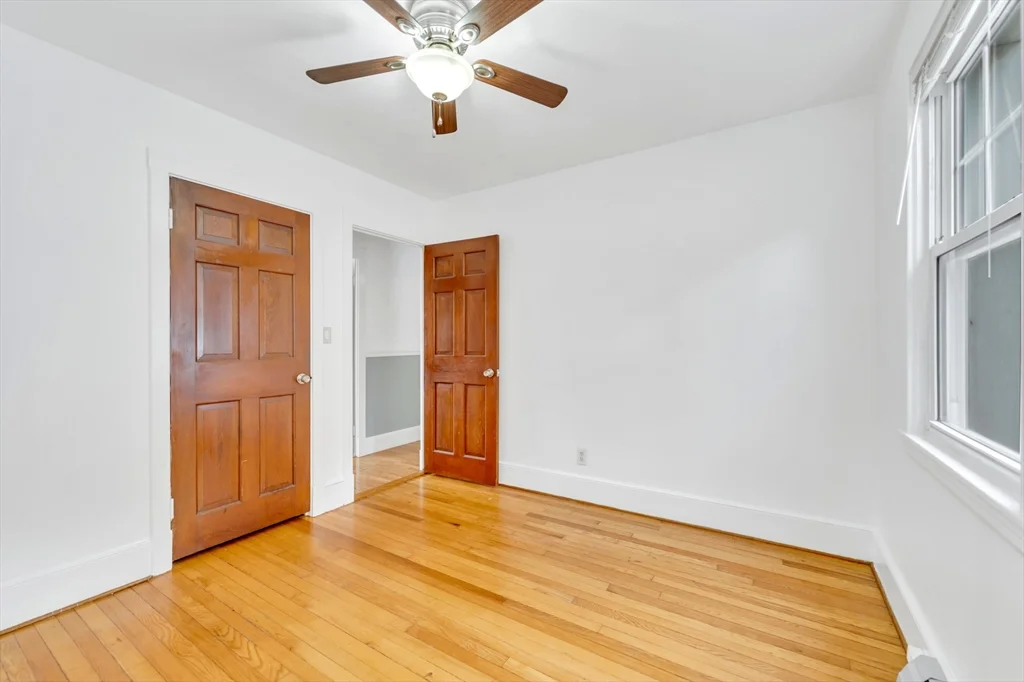 8 Greystone Ave, Bradford