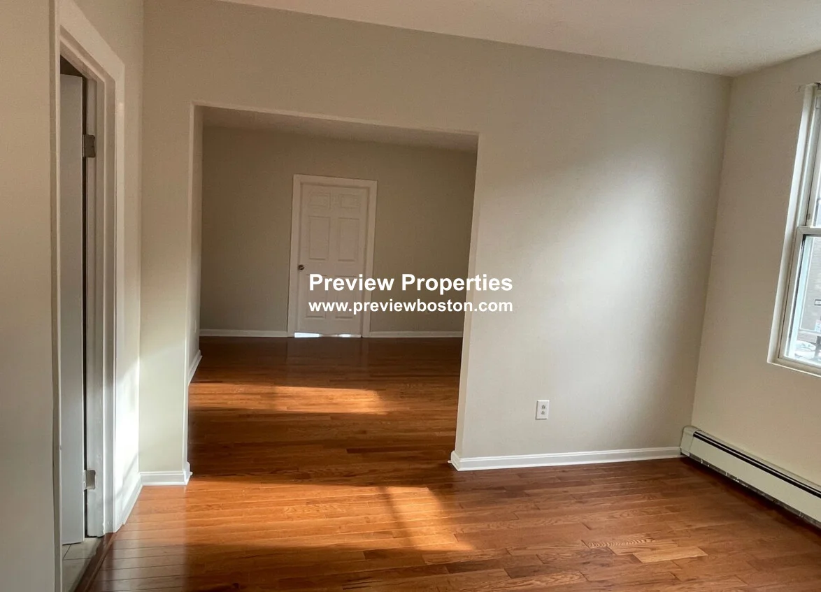 75 Putnam St, East Boston