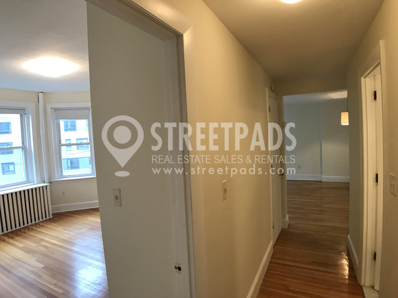 33 Lancaster Ter, Corey Hill