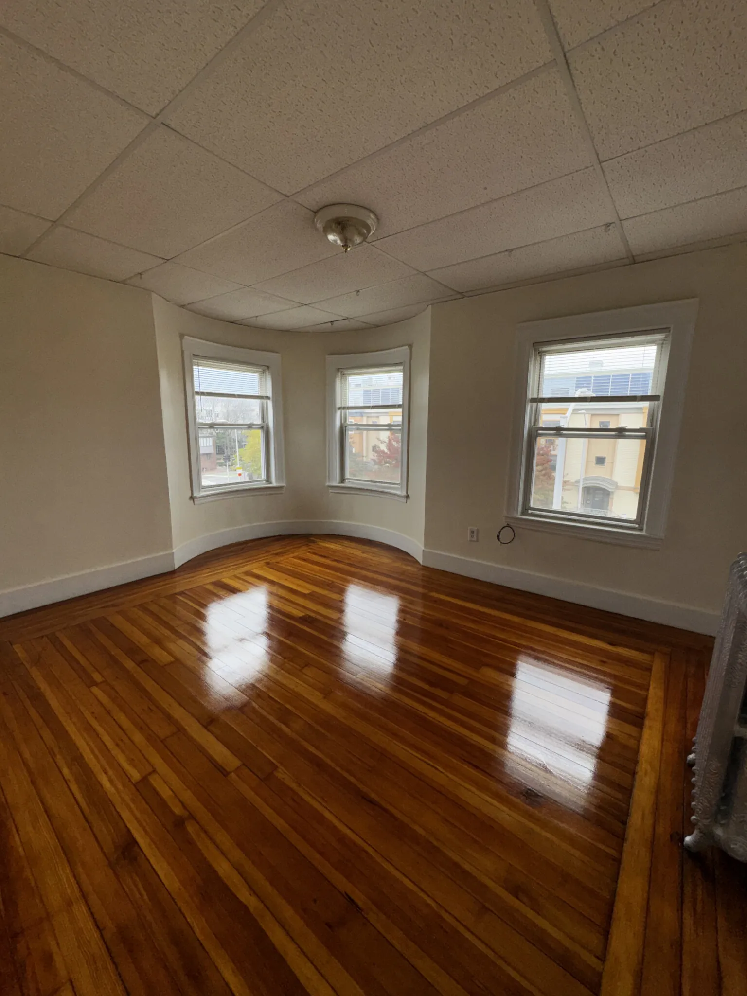 6 Alberta Ter, North Cambridge