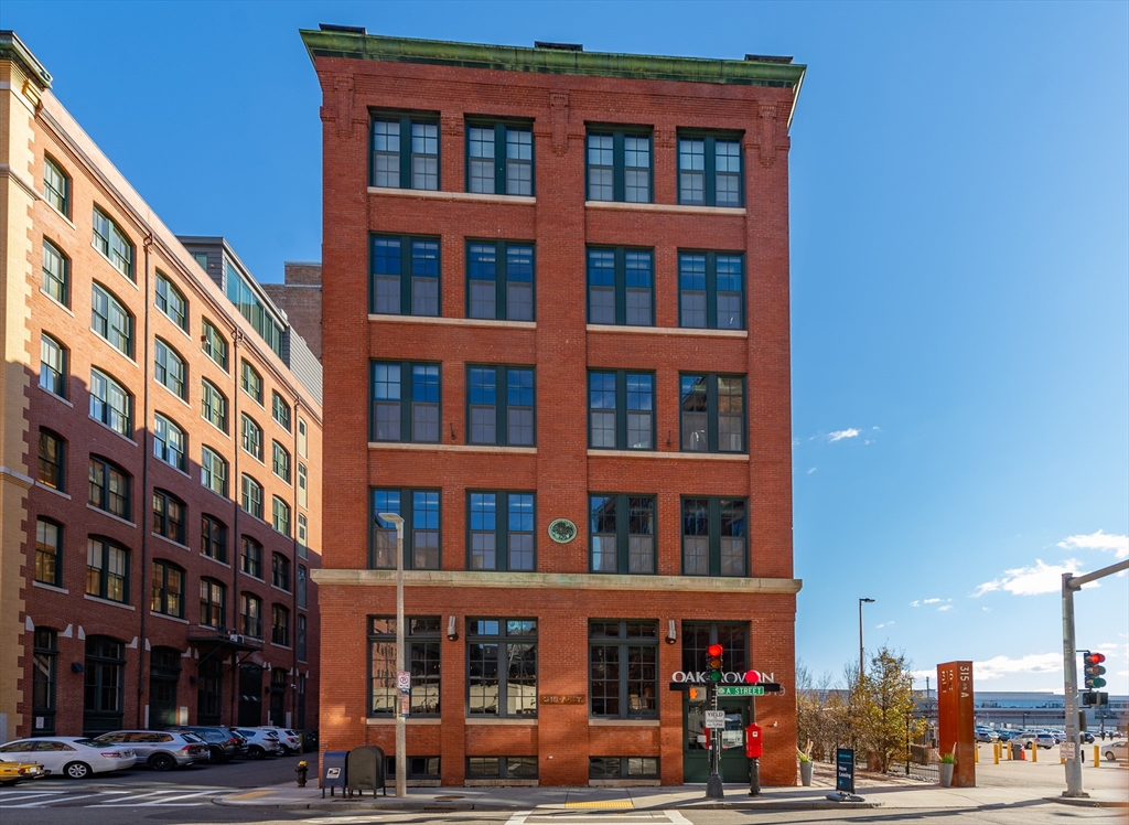 319 A St, Seaport District