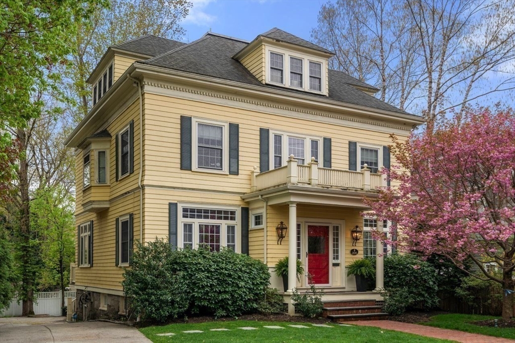 204 Homer St, Newton Center