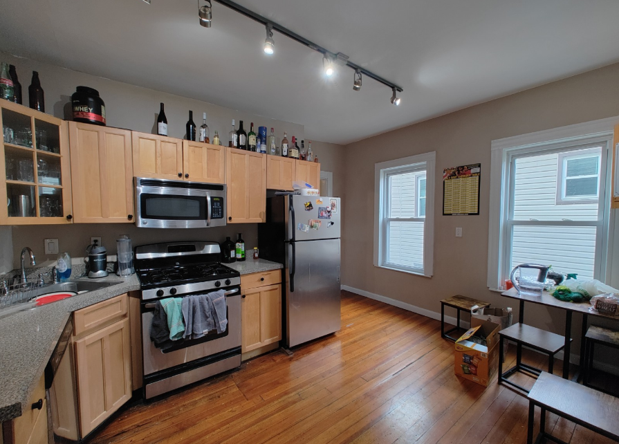 9 Medford St, South Medford