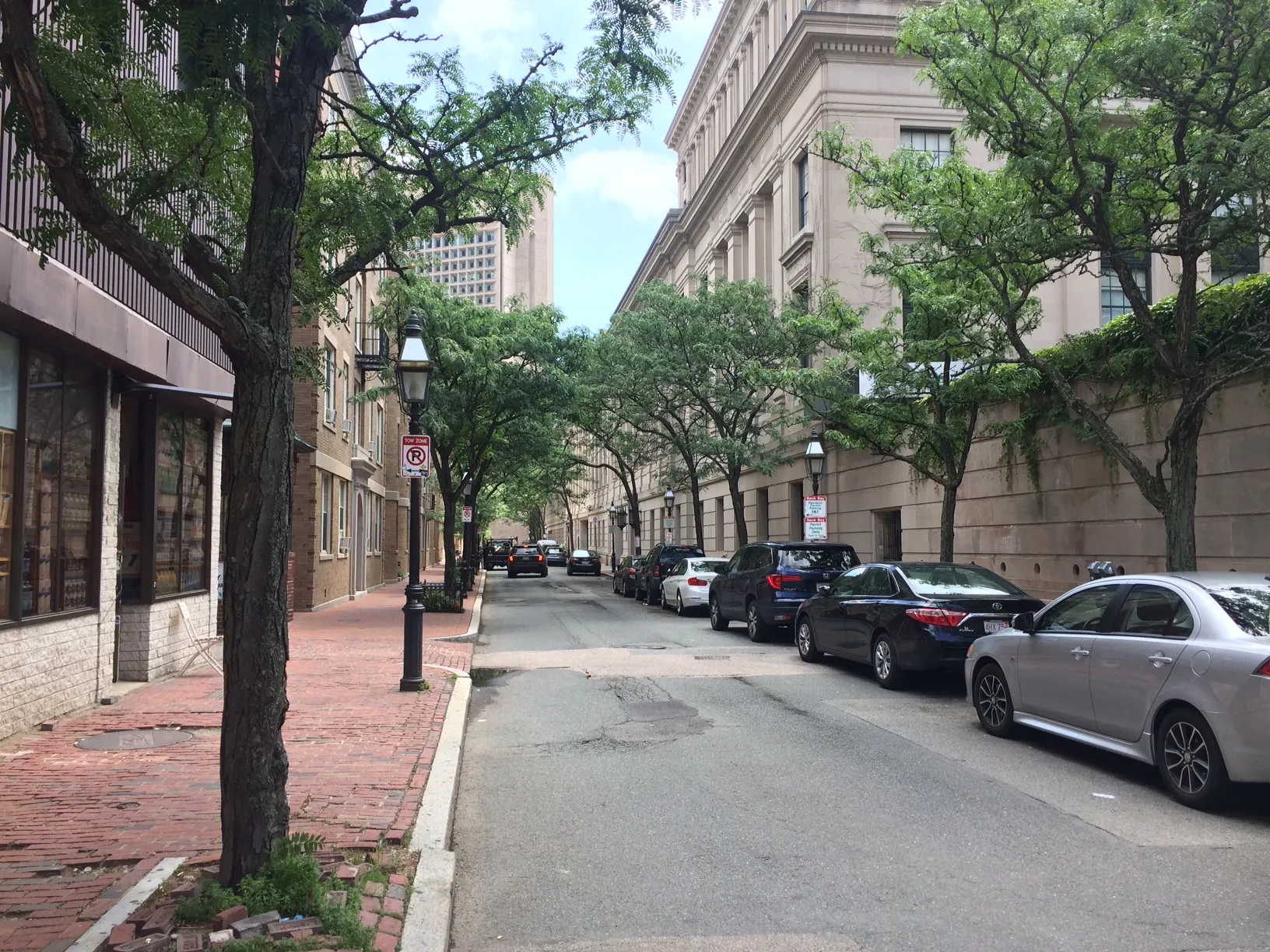 16 Clearway St, Back Bay