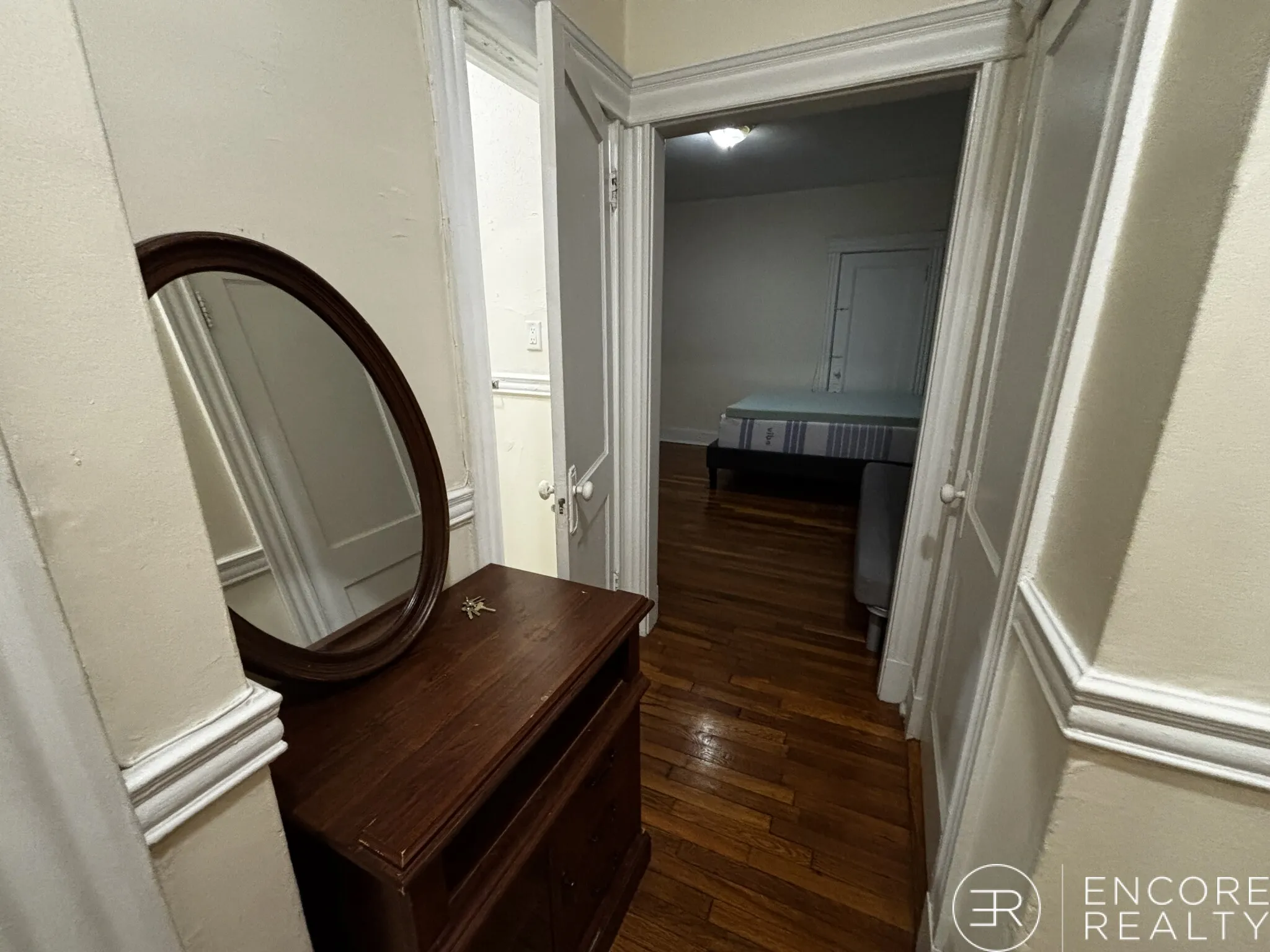 364 Riverway, Mission Hill