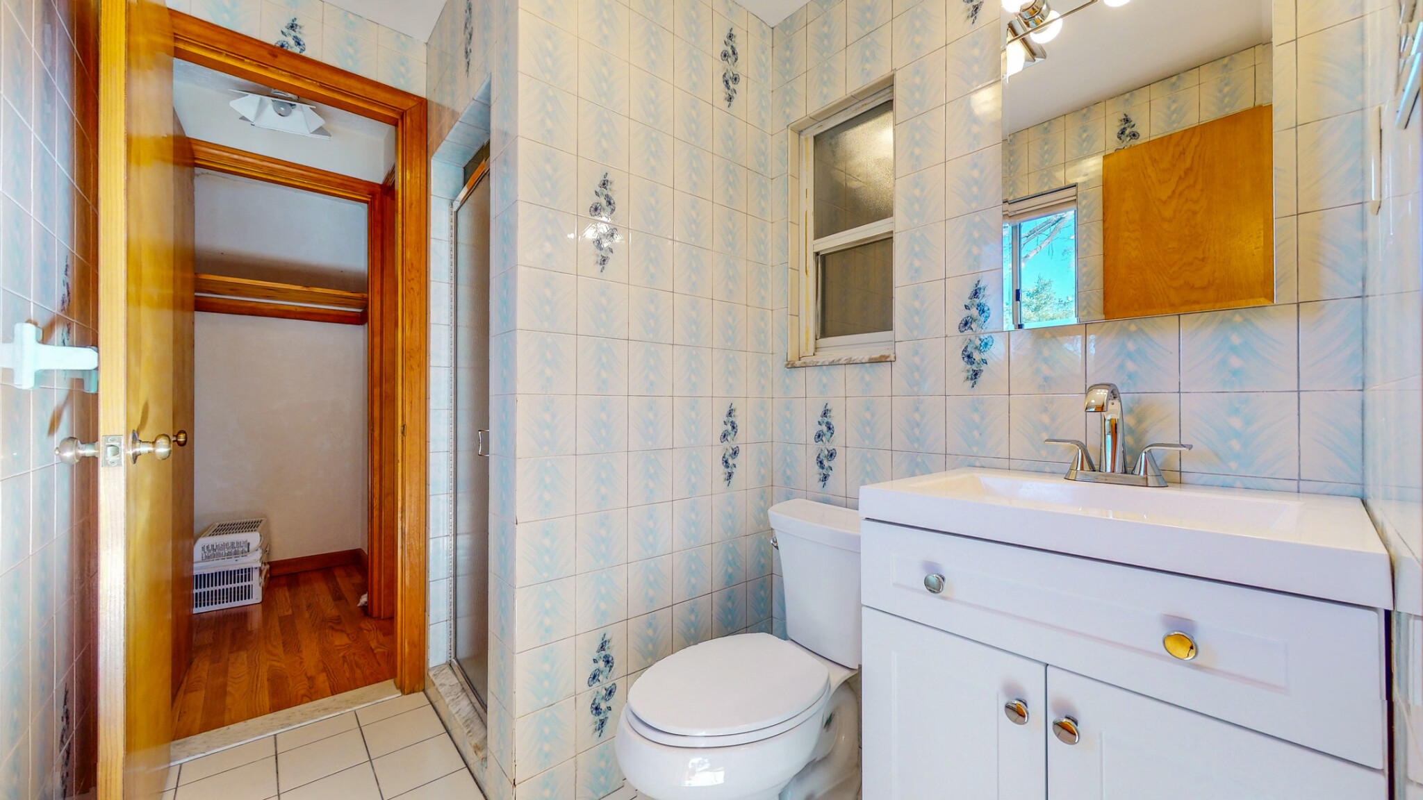 3 bed, 2 bath apartment for rent at 21 Ashmont Rd, Nonantum — photo 22 of 24