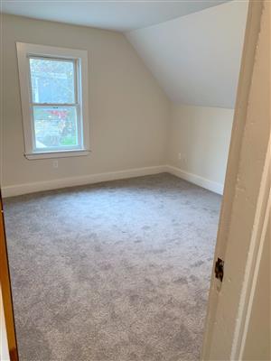 95 Cedar St, Powder House Square