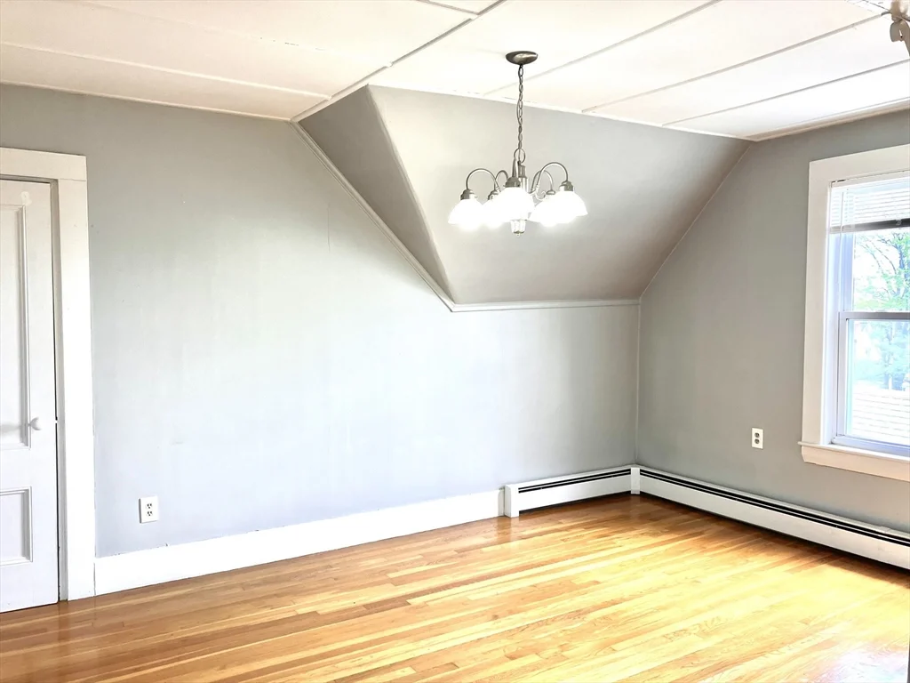 65 Kirtland, Lynn