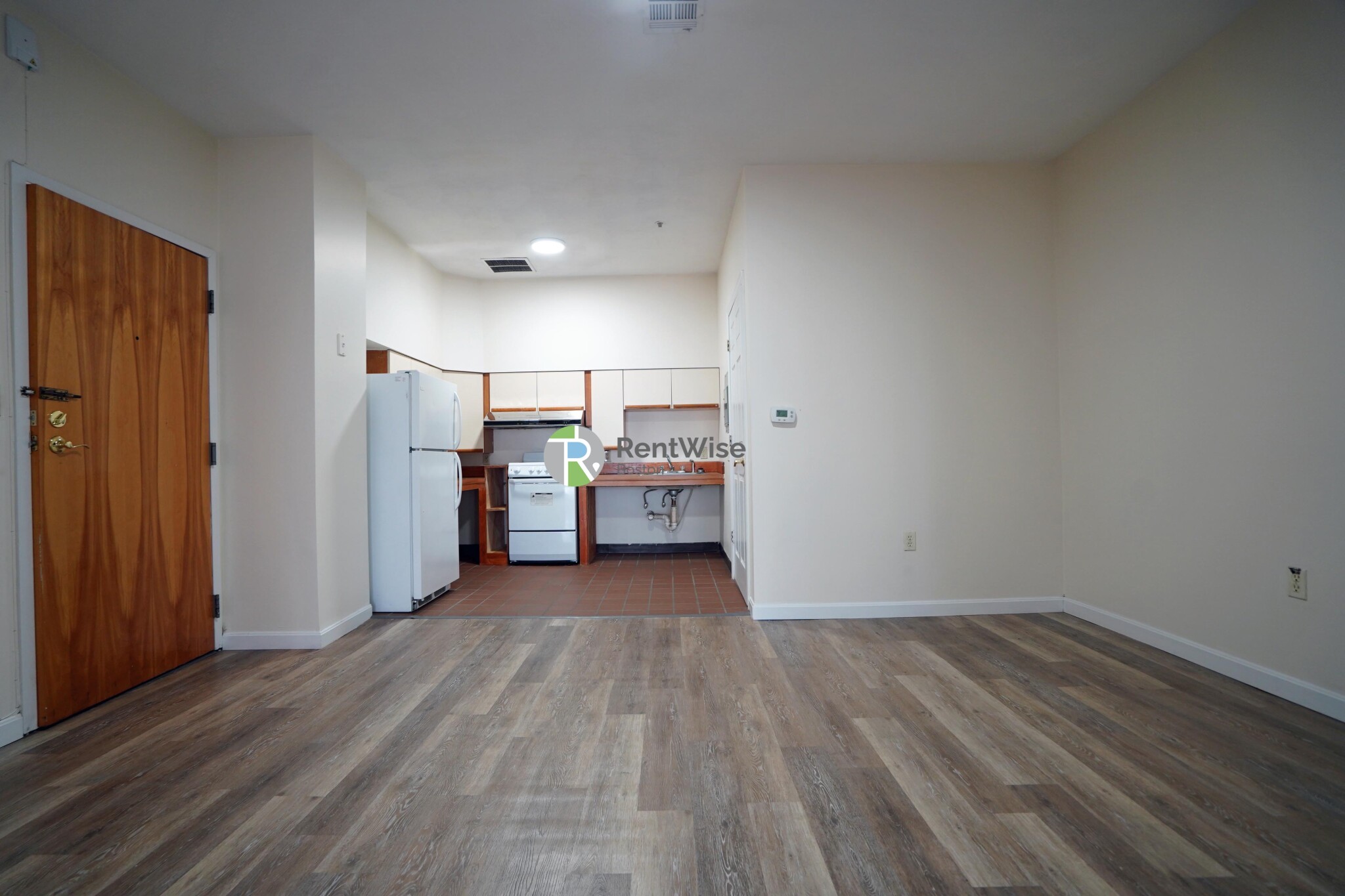 81 Essex St, Chinatown