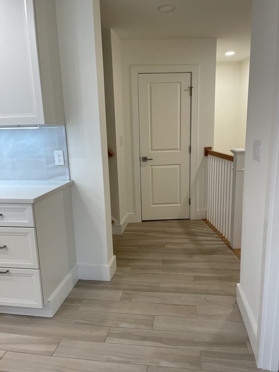 284 Sidney St, Cambridgeport