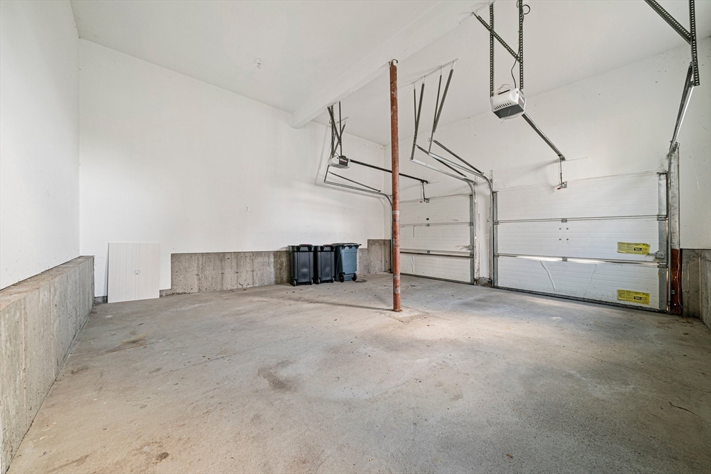 24 Endean Dr, Walpole