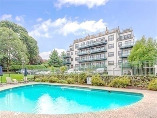 227 Summit Ave, Coolidge Corner