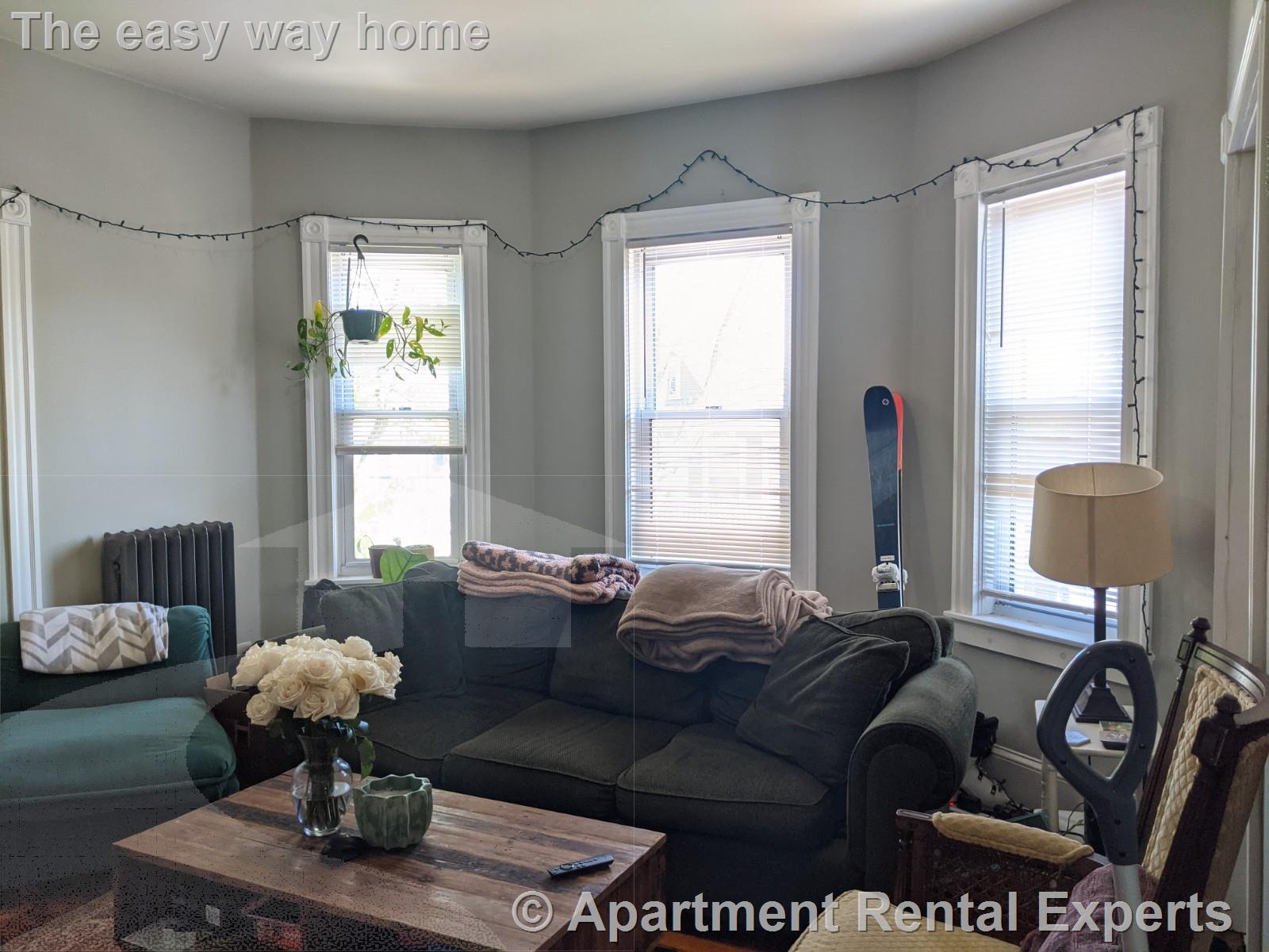 41 Belknap St, Teele Square