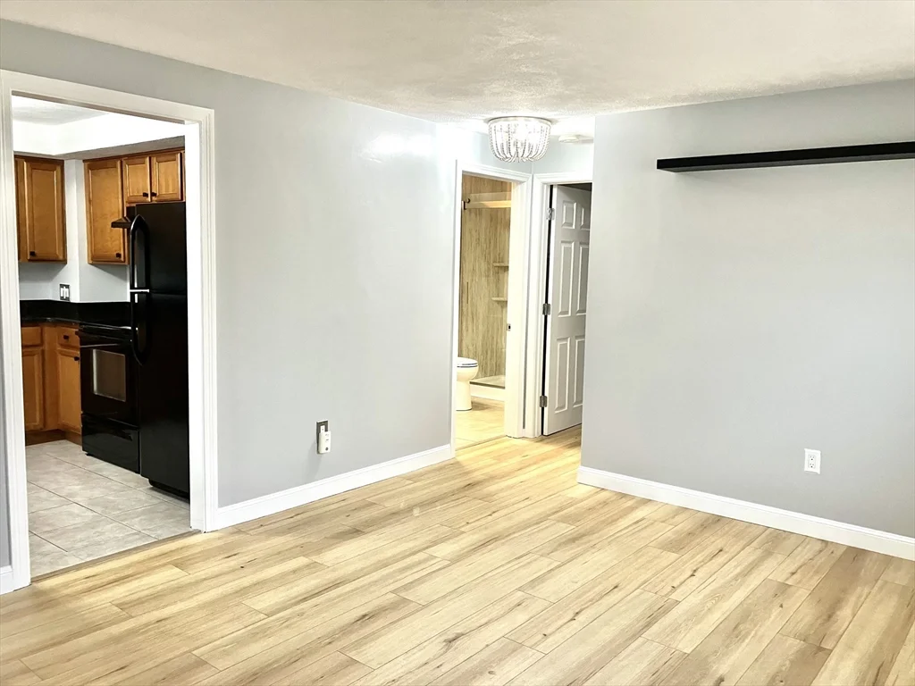 25 Naples Ave, Saugus