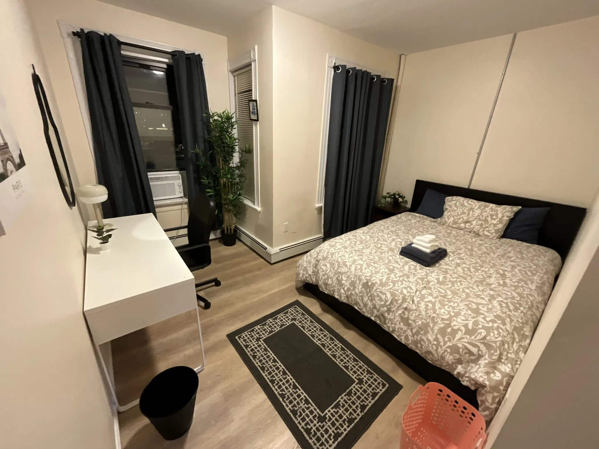 871 Harrison Ave, Roxbury