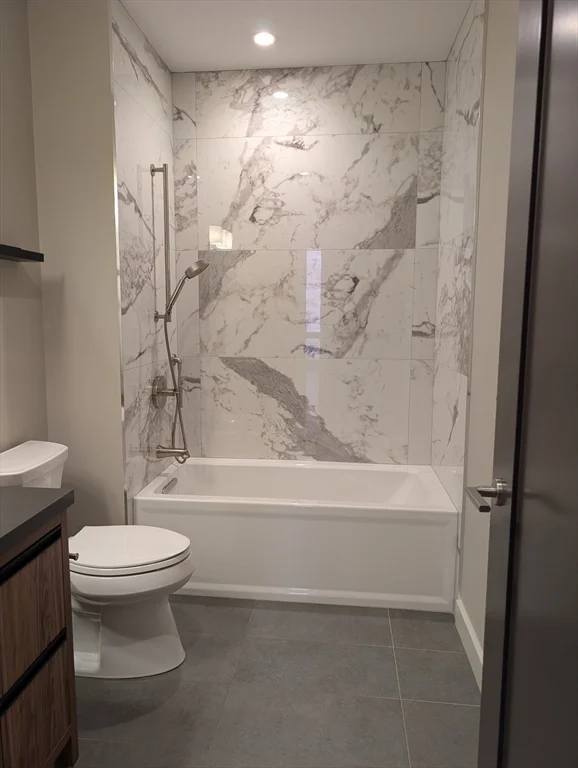 537 East Second St, South Boston