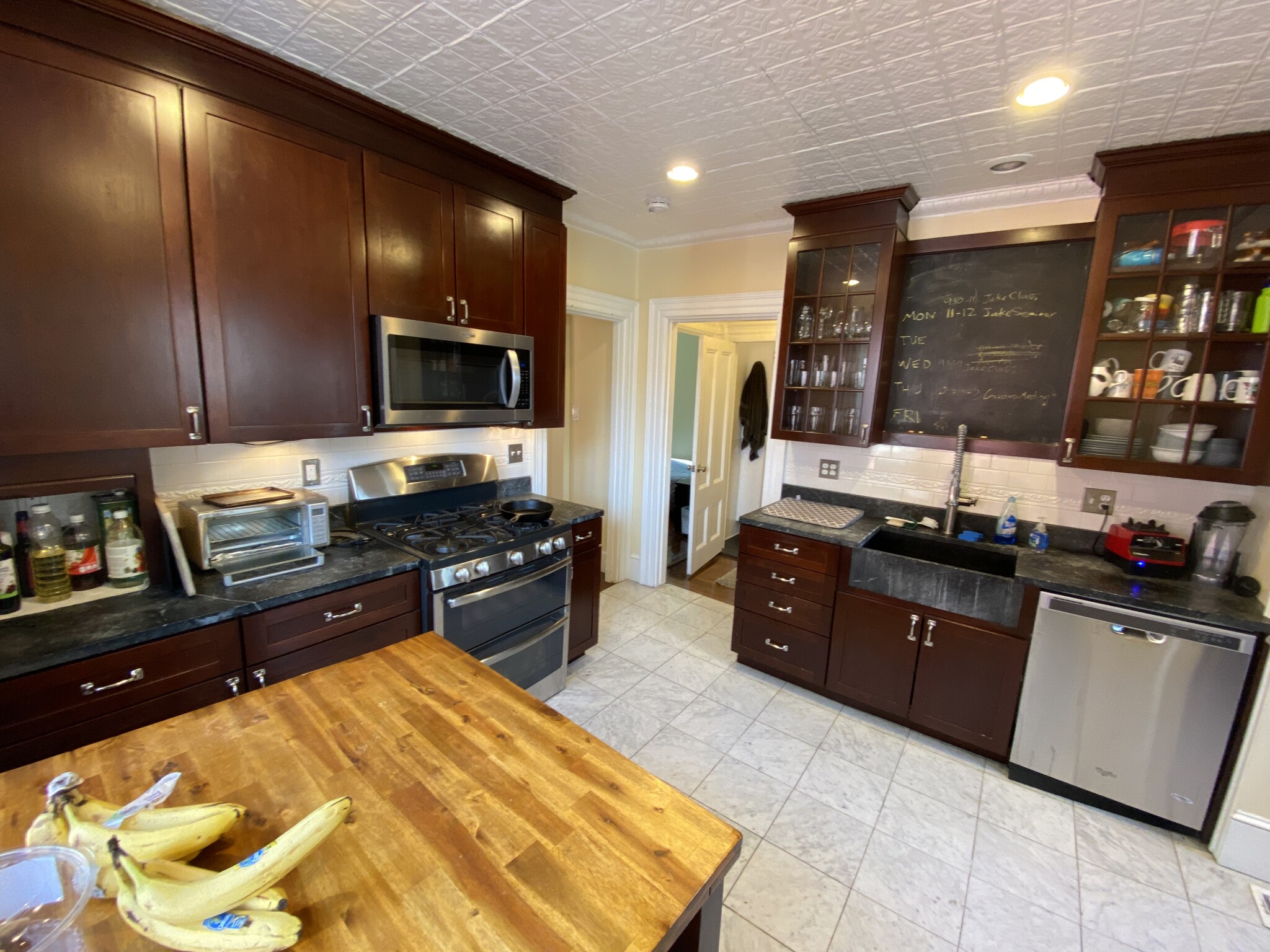 381 Highland Ave, Powder House Square