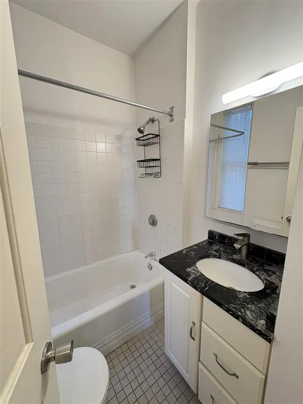 339 Broadway, Mid-Cambridge