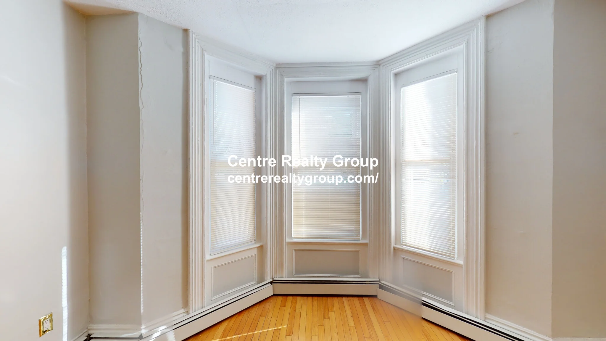 2999 Washington, Roxbury