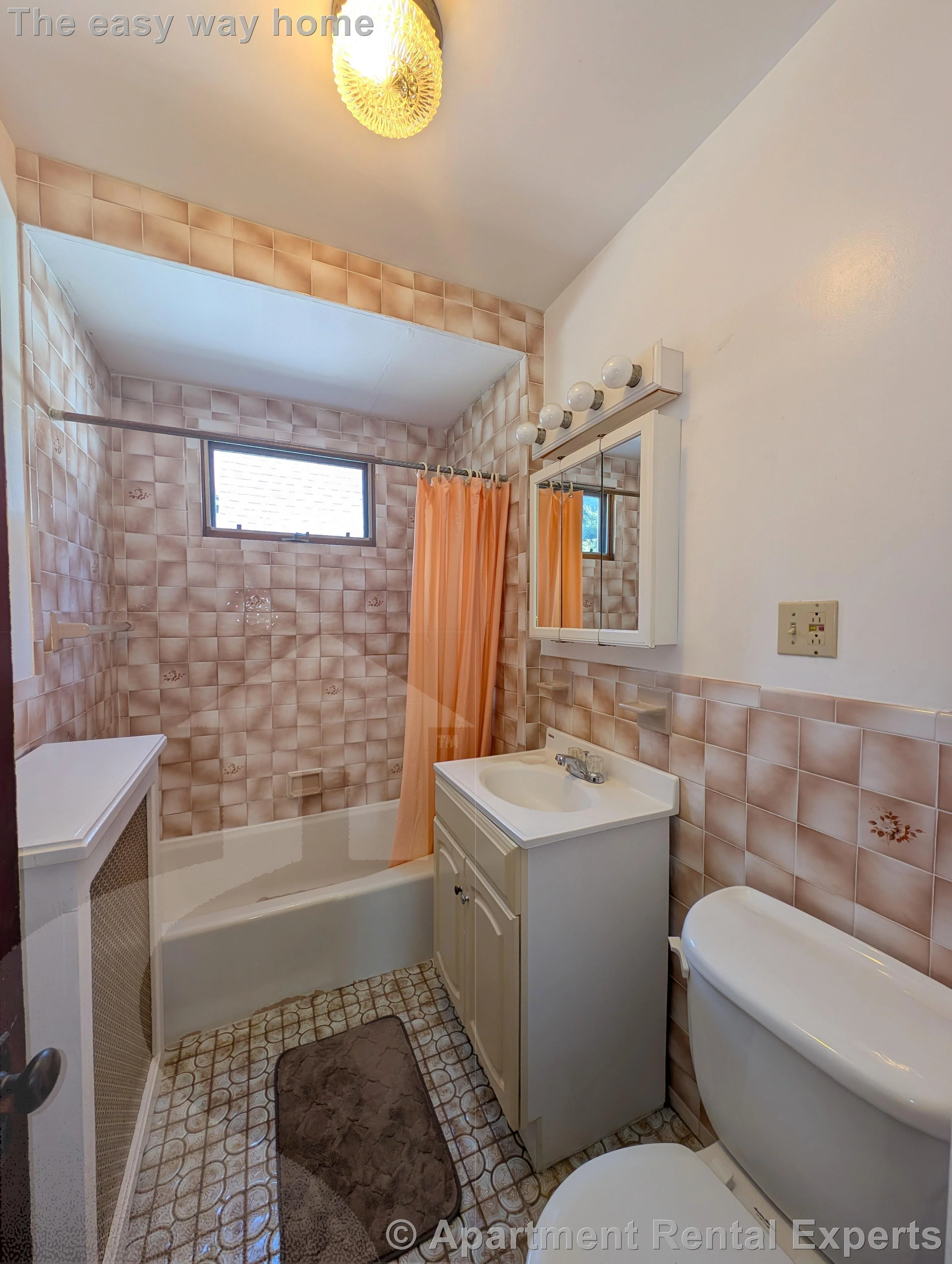 65 Bristol Rd, Ball Square