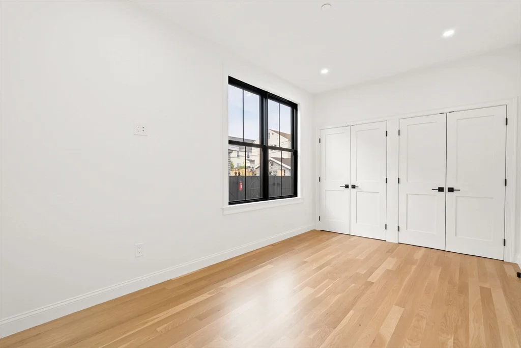 27 Shepard St, Brighton