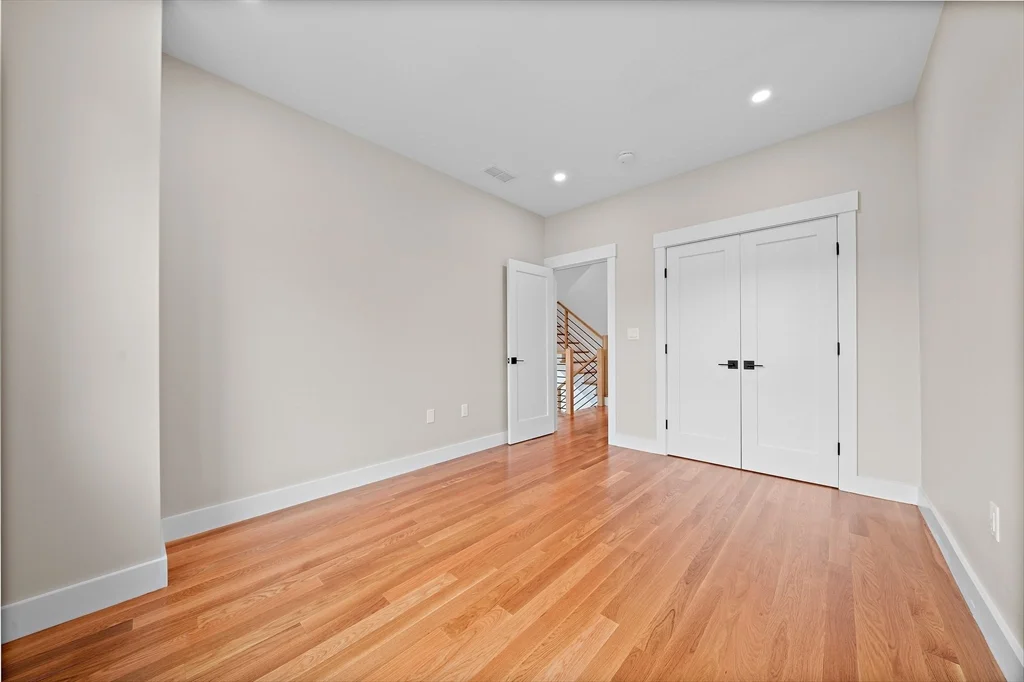 11 Jasset St, Nonantum