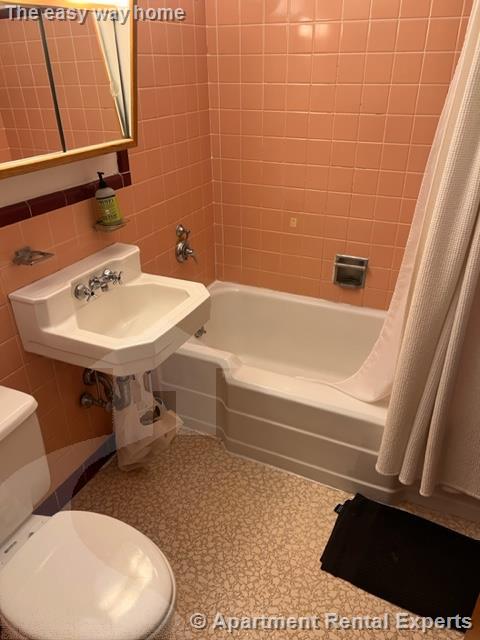 276 Massachusetts Ave, East Arlington