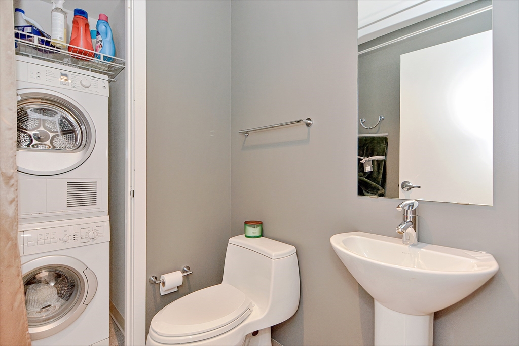 110 Stuart St, Back Bay