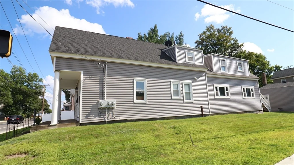 154 Pleasant St, Marlborough