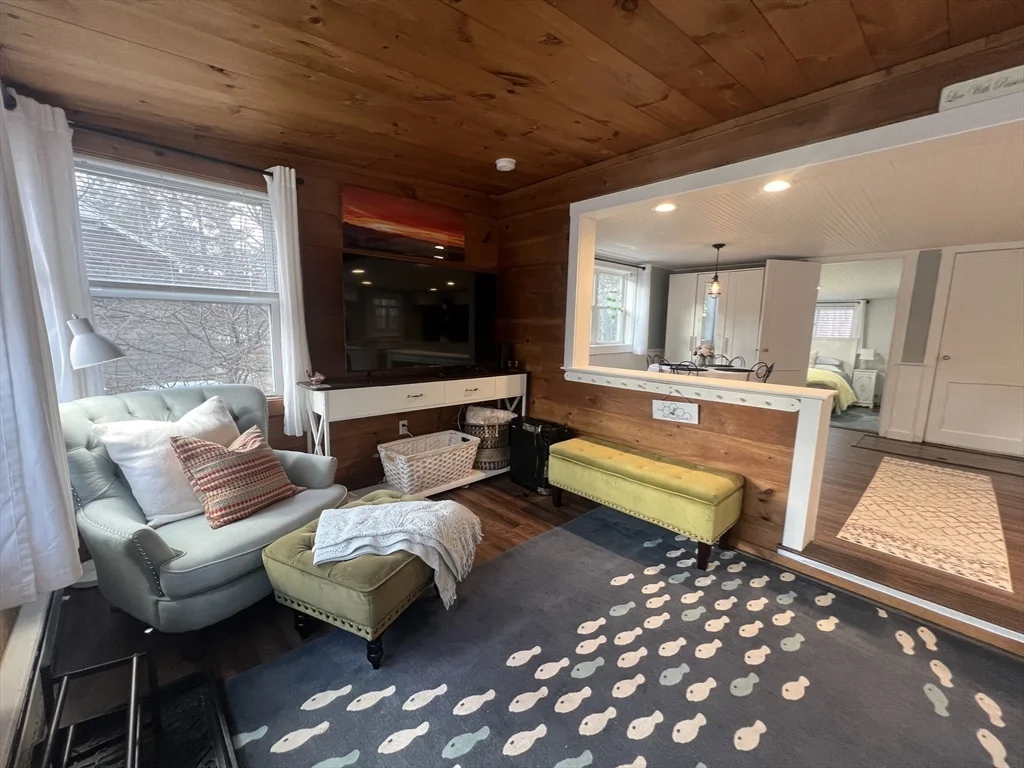 50 Browning Pond Cir, North Spencer